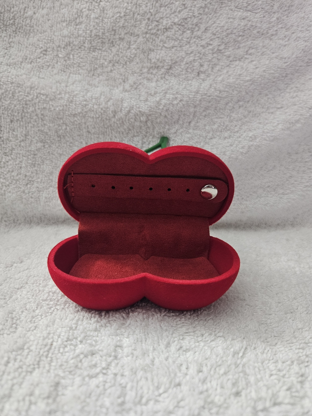 Cat & Jack Girls Cherry Jewelry Organizer Box Red Velvet Case - Askew Lid - Picture 6 of 8
